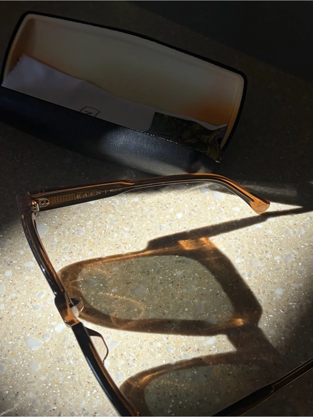 RAEN Rece Sunglasses - Clove/Shadow